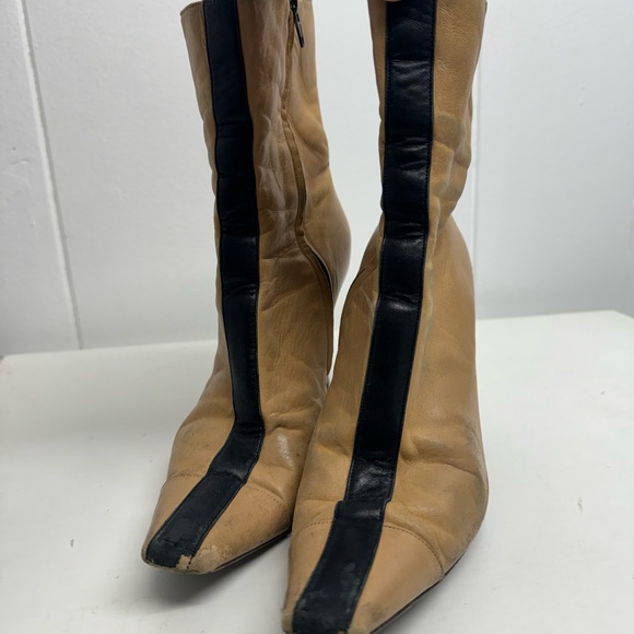 Chanel boots size 38 1/2 - Picture 2 of 5